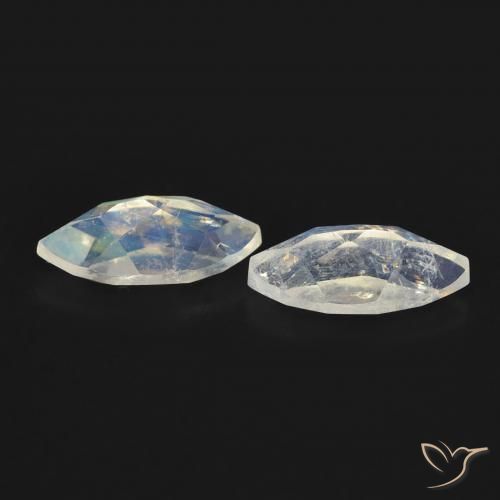 Shop natural 1.14ct 青みがかったホワイト レインボームーンストーン gems, マーキーズ, from アメリカ at GemSelect. In stock, global shipping!
