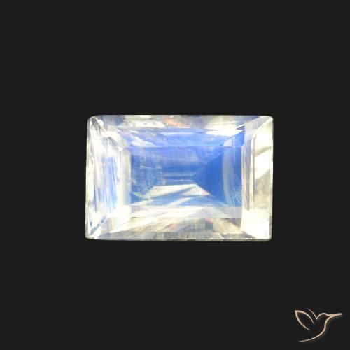 0.56ct 天然 青みがかったホワイト レインボームーンストーン, バゲット, 透明