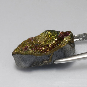 7.82カラットの天然マルチカラーレインボーパイライト、洋梨の形、オペーク