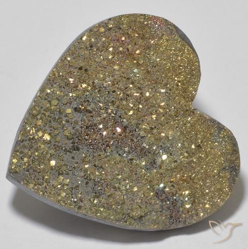28.68ct 天然 マルチカラー レインボーパイライト, 心臓, オペーク
