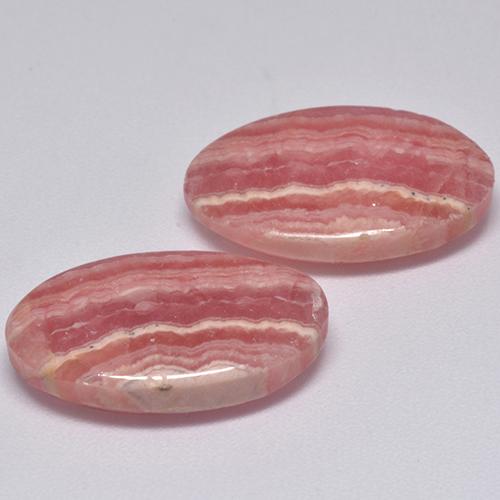 20.55カラットの天然マルチローズピンクロードクロサイト（18.5×11.9 mm・オーバルカット）