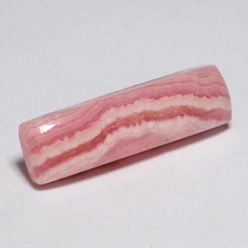5.51カラットの天然マルチカラーロードクロサイト（20×5.8 mm・バゲット）