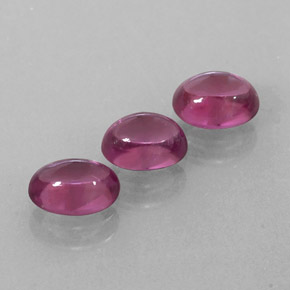 カラットの天然ラズベリーレッドロードライトガーネット（6×4.4 mm・透明）