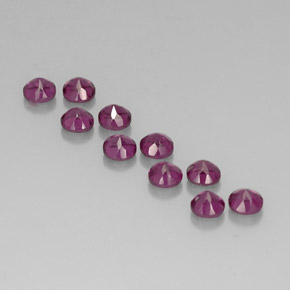 カラットの天然ラズベリーレッドロードライトガーネット（3.58 mm・ラウンドカット）