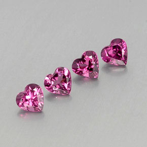 カラットの天然ピンクがかった紫ロードライトガーネット（4.9×4.8 mm・ハート型）