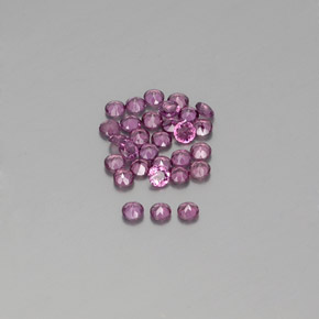 カラットの天然ラズベリーレッドロードライトガーネット（2.19 mm・ラウンドカット）