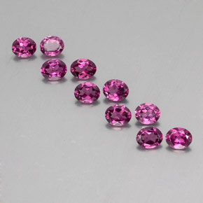 3.98カラットの天然ディープパープルロードライトガーネット（4.9×4 mm・オーバルカット）