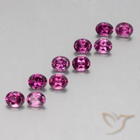 Shop natural 4.73ct ラズベリーレッド ロードライトガーネット gems, 楕円形, from モザンビーグ at GemSelect. In stock, global shipping!