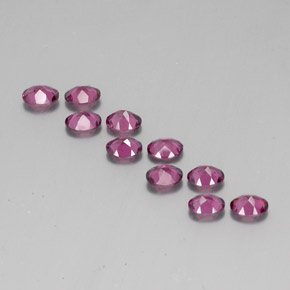 3.97カラットの天然ラズベリーレッドロードライトガーネット（5×4.1 mm・オーバルカット）