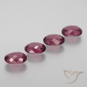Shop natural 4.11ct 赤みがかったパープル ロードライトガーネット gems, 楕円形, from タンザニア at GemSelect. In stock, global shipping!