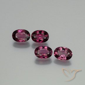 Shop natural 3.90ct ラズベリーレッド ロードライトガーネット gems, 楕円形, from タンザニア at GemSelect. In stock, global shipping!