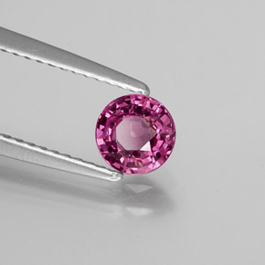 0.68カラットの天然ラズベリーレッドロードライトガーネット、ラウンドカット、VVS-VS