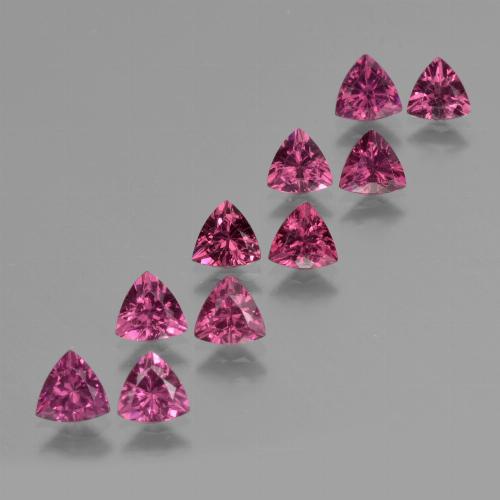 5.37カラットの天然ミディアムパープルロードライトガーネット（5.2×5.2 mm・トリリアント）