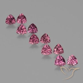 Shop natural 5.14ct パープルレッド ロードライトガーネット gems, トリリオン, from モザンビーグ at GemSelect. In stock, global shipping!