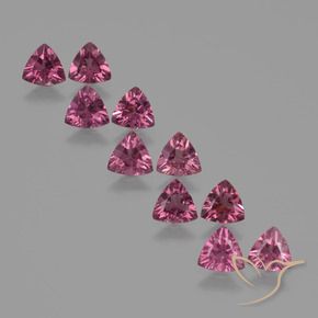 Shop natural 4.22ct ラズベリーレッド ロードライトガーネット gems, トリリオン, from モザンビーグ at GemSelect. In stock, global shipping!
