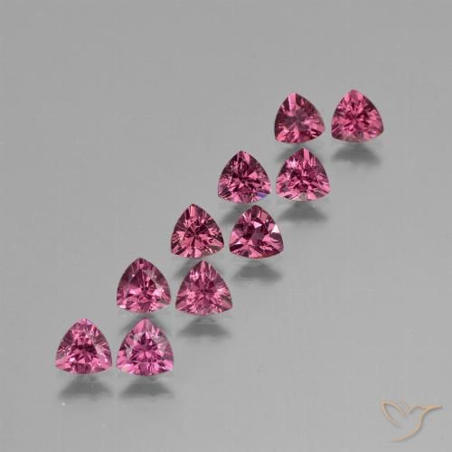 Shop natural 4.62ct ミディアムパープル ロードライトガーネット gems, トリリオン, from モザンビーグ at GemSelect. In stock, global shipping!