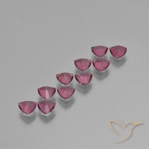 Shop natural 4.62ct ミディアムパープル ロードライトガーネット gems, トリリオン, from モザンビーグ at GemSelect. In stock, global shipping!