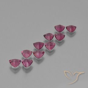 Shop natural 5.43ct マゼンタピンク ロードライトガーネット gems, トリリオン, from モザンビーグ at GemSelect. In stock, global shipping!