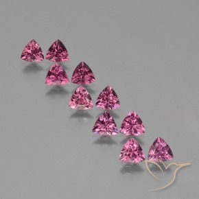 Shop natural 4.71ct マゼンタピンク ロードライトガーネット gems, トリリオン, from モザンビーグ at GemSelect. In stock, global shipping!