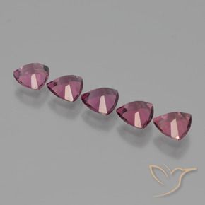 Shop natural 2.58ct ピンクベリーパープル ロードライトガーネット gems, トリリオン, from モザンビーグ at GemSelect. In stock, global shipping!