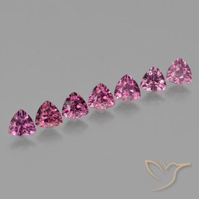 Shop natural 3.75ct ミディアムパープル ロードライトガーネット gems, トリリオン, from モザンビーグ at GemSelect. In stock, global shipping!