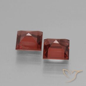 Shop natural 1.40ct ミディアムレッド ロードライトガーネット gems, 四角形, from モザンビーグ at GemSelect. In stock, global shipping!