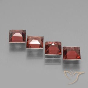 Shop natural 2.84ct 濃いスカーレットレッド ロードライトガーネット gems, 四角形, from モザンビーグ at GemSelect. In stock, global shipping!