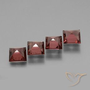 Shop natural 2.52ct ミディアムレッド ロードライトガーネット gems, 四角形, from モザンビーグ at GemSelect. In stock, global shipping!