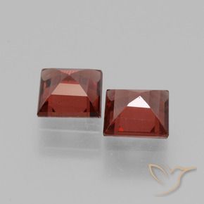 Shop natural 1.43ct ディープレッド ロードライトガーネット gems, 四角形, from モザンビーグ at GemSelect. In stock, global shipping!