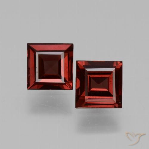 Shop natural 1.39ct ミディアムレッド ロードライトガーネット gems, 四角形, from モザンビーグ at GemSelect. In stock, global shipping!