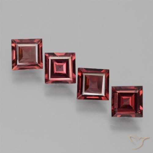 Shop natural 2.55ct ディープレッド ロードライトガーネット gems, 四角形, from モザンビーグ at GemSelect. In stock, global shipping!