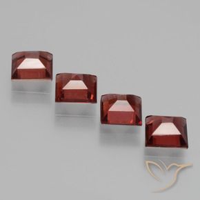 Shop natural 2.89ct 濃いスカーレットレッド ロードライトガーネット gems, 四角形, from モザンビーグ at GemSelect. In stock, global shipping!