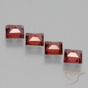 Shop natural 2.58ct ディープレッド ロードライトガーネット gems, 四角形, from モザンビーグ at GemSelect. In stock, global shipping!