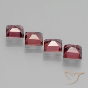 Shop natural 2.71ct ディープレッド ロードライトガーネット gems, 四角形, from モザンビーグ at GemSelect. In stock, global shipping!