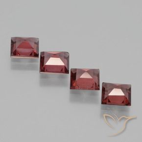 Shop natural 2.80ct ディープレッド ロードライトガーネット gems, 四角形, from モザンビーグ at GemSelect. In stock, global shipping!