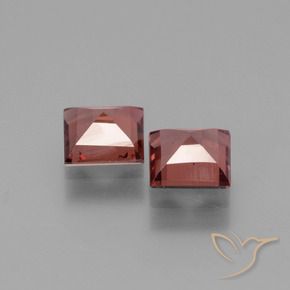 Shop natural 1.40ct ミディアムレッド ロードライトガーネット gems, 四角形, from モザンビーグ at GemSelect. In stock, global shipping!