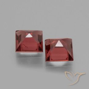 Shop natural 1.53ct ディープレッド ロードライトガーネット gems, 四角形, from モザンビーグ at GemSelect. In stock, global shipping!