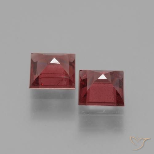 Shop natural 1.38ct ピンクがかったレッド ロードライトガーネット gems, 四角形, from モザンビーグ at GemSelect. In stock, global shipping!