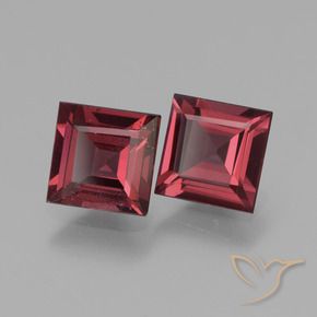 Shop natural 1.53ct スカーレットレッド ロードライトガーネット gems, 四角形, from モザンビーグ at GemSelect. In stock, global shipping!