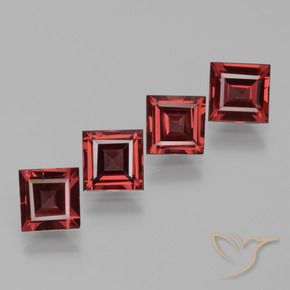 Shop natural 2.73ct ディープレッド ロードライトガーネット gems, 四角形, from モザンビーグ at GemSelect. In stock, global shipping!