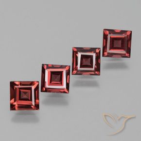 Shop natural 2.59ct ダークレッド ロードライトガーネット gems, 四角形, from モザンビーグ at GemSelect. In stock, global shipping!