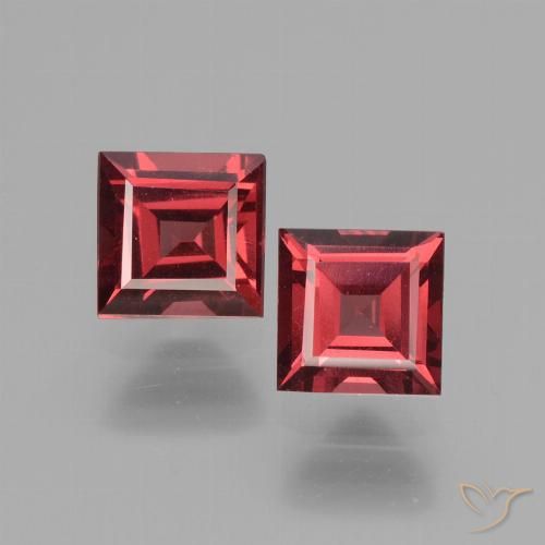 Shop natural 1.56ct ピンクがかったレッド ロードライトガーネット gems, 四角形, from モザンビーグ at GemSelect. In stock, global shipping!