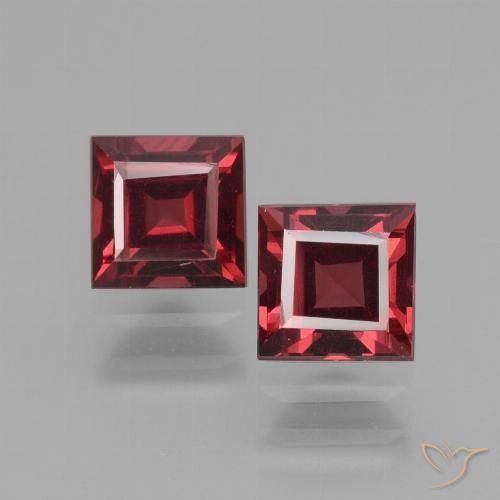 Shop natural 1.75ct ディープレッド ロードライトガーネット gems, 四角形, from モザンビーグ at GemSelect. In stock, global shipping!