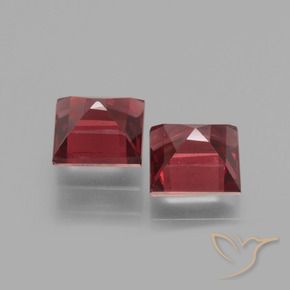 Shop natural 1.75ct ディープレッド ロードライトガーネット gems, 四角形, from モザンビーグ at GemSelect. In stock, global shipping!
