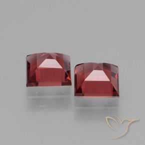Shop natural 1.48ct ピンクがかったレッド ロードライトガーネット gems, 四角形, from モザンビーグ at GemSelect. In stock, global shipping!