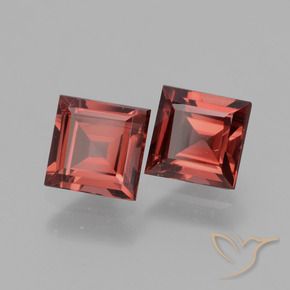 Shop natural 1.62ct ミディアムレッド ロードライトガーネット gems, 四角形, from モザンビーグ at GemSelect. In stock, global shipping!