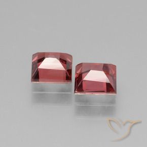 Shop natural 1.63ct ミディアムダークレッド ロードライトガーネット gems, 四角形, from モザンビーグ at GemSelect. In stock, global shipping!