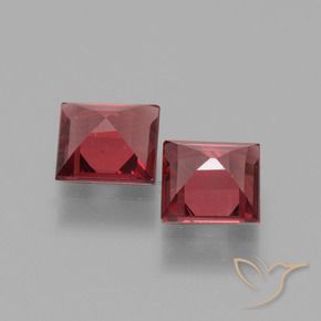 Shop natural 1.40ct ピンクがかったレッド ロードライトガーネット gems, 四角形, from モザンビーグ at GemSelect. In stock, global shipping!