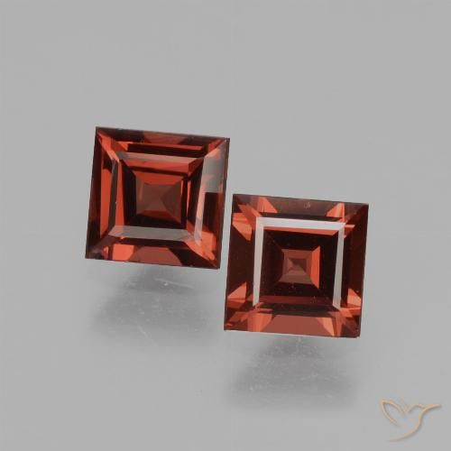 Shop natural 1.48ct ミディアムレッド ロードライトガーネット gems, 四角形, from モザンビーグ at GemSelect. In stock, global shipping!