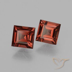 Shop natural 1.48ct ミディアムレッド ロードライトガーネット gems, 四角形, from モザンビーグ at GemSelect. In stock, global shipping!